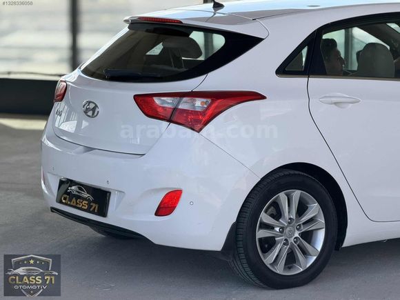 CLASS71'DEN|2013 HYUNDAİ İ30 1.6CRDİ HATASIZ-BOYASIZ