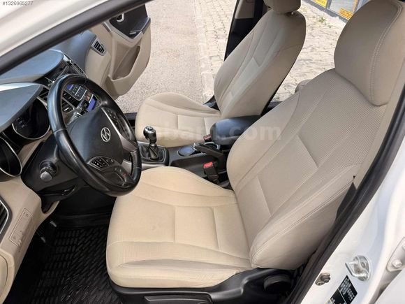Hatasız_Boyasız_Style_1.6 Crdi_140 k Km
