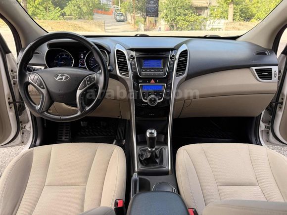 Hatasız_Boyasız_Style_1.6 Crdi_140 k Km