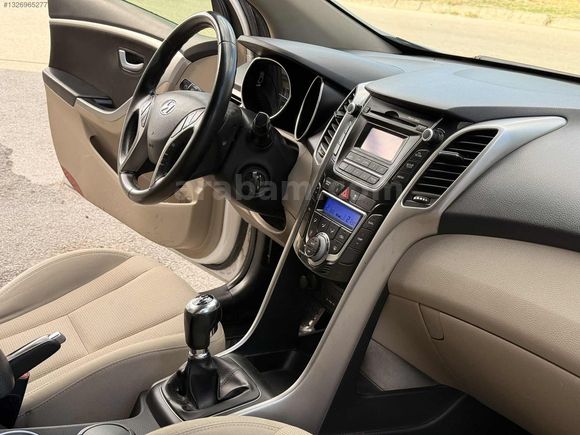Hatasız_Boyasız_Style_1.6 Crdi_140 k Km