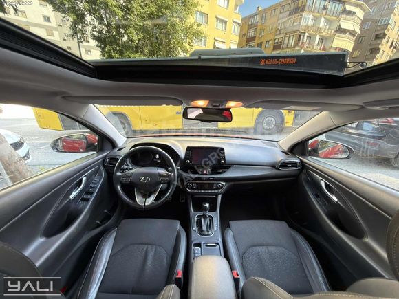 ''YALI GROUP''2017 MODEL EN DOLU MODEL İ30 CAM TAVANLI 133 BN KM