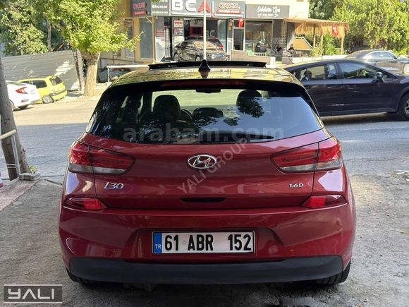''YALI GROUP''2017 MODEL EN DOLU MODEL İ30 CAM TAVANLI 133 BN KM