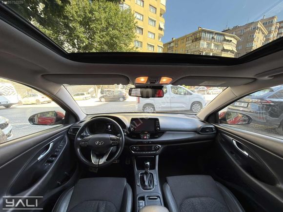 ''YALI GROUP''2017 MODEL EN DOLU MODEL İ30 CAM TAVANLI 133 BN KM