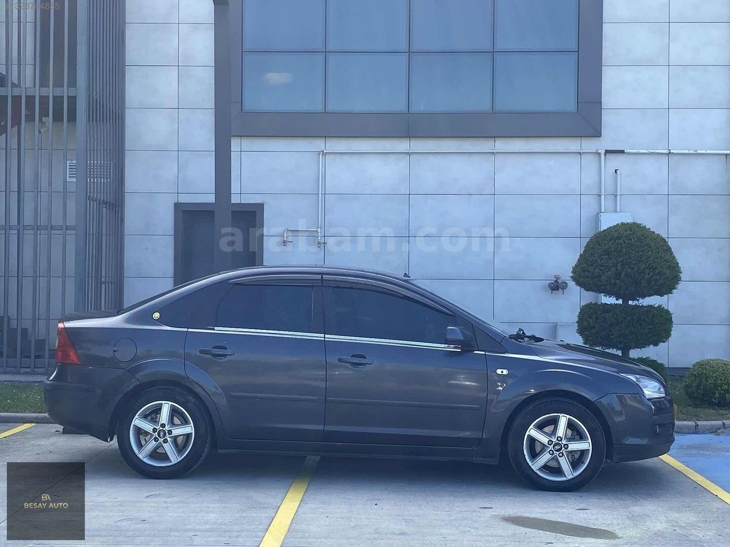 Galeriden Ford Focus 1.6 TDCi Collection 2008 Model Sakarya 360.000 km Siyah 5
