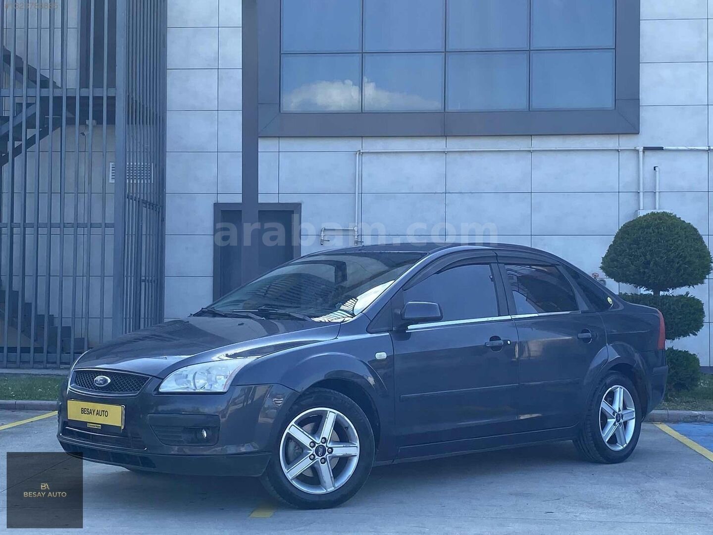 Galeriden Ford Focus 1.6 TDCi Collection 2008 Model Sakarya 360.000 km Siyah 3