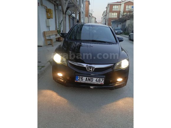 Sahibinden Honda Civic 1.6i VTEC Premium 2011 Model