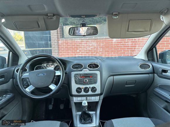 RİVA MOTORS'DAN TEMZİ 2011 FORD FOCUS COLLECTİON 143.000KM