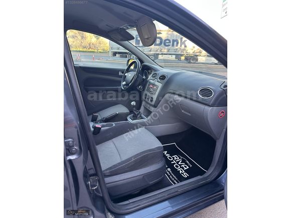RİVA MOTORS'DAN TEMZİ 2011 FORD FOCUS COLLECTİON 143.000KM