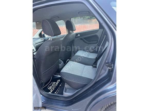 RİVA MOTORS'DAN TEMZİ 2011 FORD FOCUS COLLECTİON 143.000KM