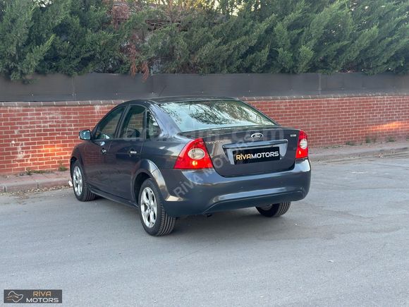 RİVA MOTORS'DAN TEMZİ 2011 FORD FOCUS COLLECTİON 143.000KM