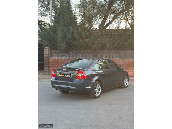 RİVA MOTORS'DAN TEMZİ 2011 FORD FOCUS COLLECTİON 143.000KM