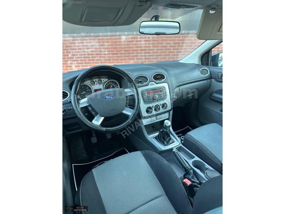 RİVA MOTORS'DAN TEMZİ 2011 FORD FOCUS COLLECTİON 143.000KM