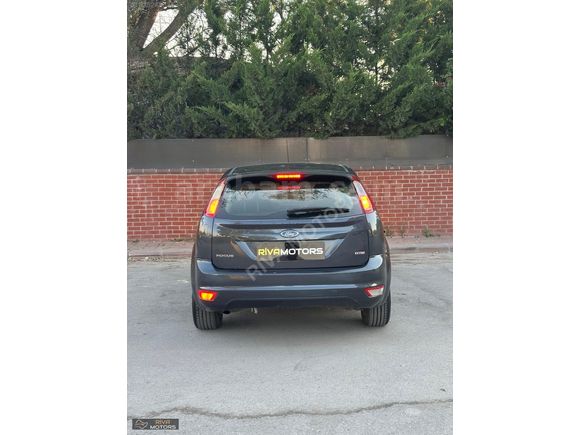 RİVA MOTORS'DAN TEMZİ 2011 FORD FOCUS COLLECTİON 134.000KM