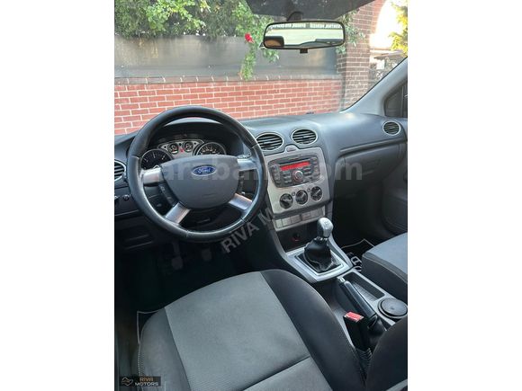 RİVA MOTORS'DAN TEMZİ 2011 FORD FOCUS COLLECTİON 134.000KM
