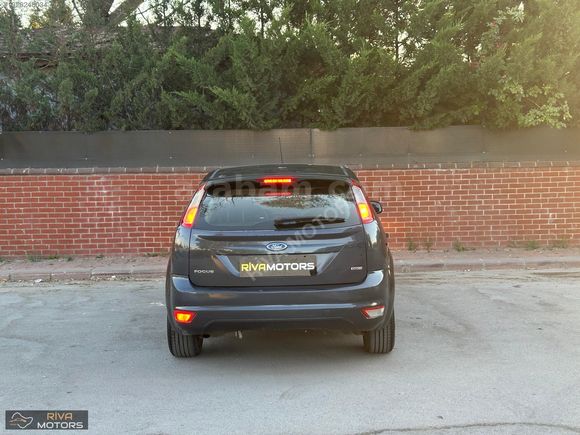 RİVA MOTORS'DAN TEMZİ 2011 FORD FOCUS COLLECTİON 134.000KM