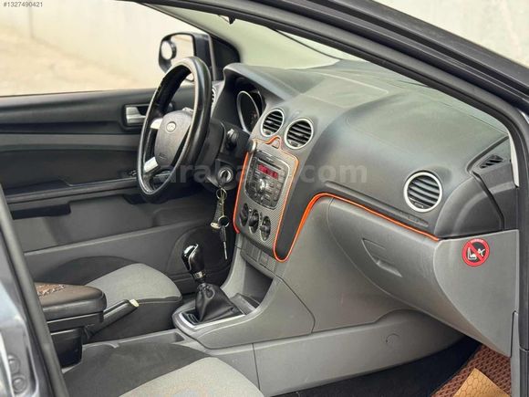 2011 MODEL 1.6 TDCI COLLECTİON KUSURSUZ TEMİZLİKTE CAM GİBİ