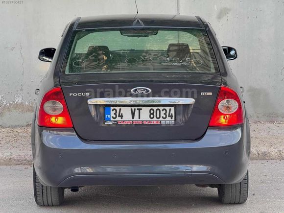 2011 MODEL 1.6 TDCI COLLECTİON KUSURSUZ TEMİZLİKTE CAM GİBİ