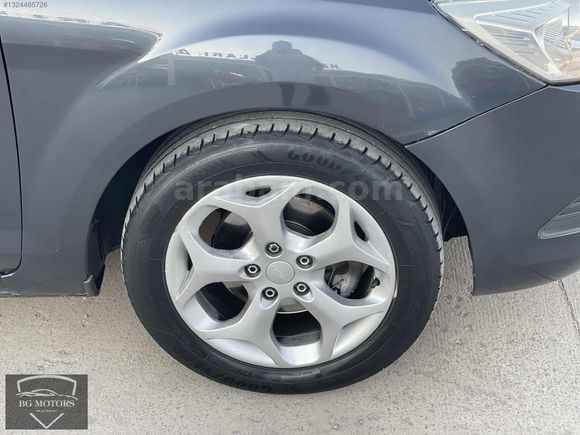 2011 FORD FOCUS 1.6 TDCİ 110 LUK HATASIZ İL EL İLK PLAKA DOLU