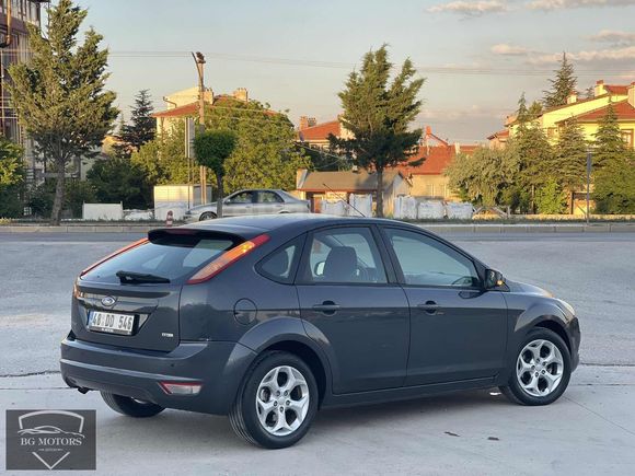 2011 FORD FOCUS 1.6 TDCİ 110 LUK HATASIZ İL EL İLK PLAKA DOLU