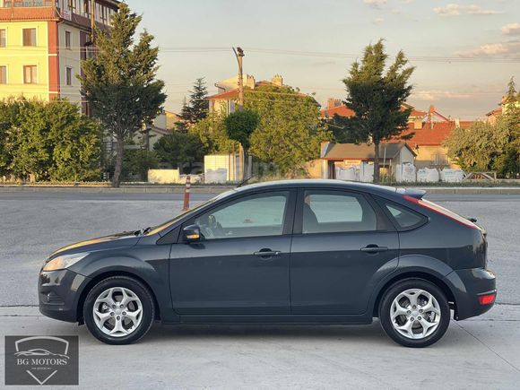2011 FORD FOCUS 1.6 TDCİ 110 LUK HATASIZ İL EL İLK PLAKA DOLU