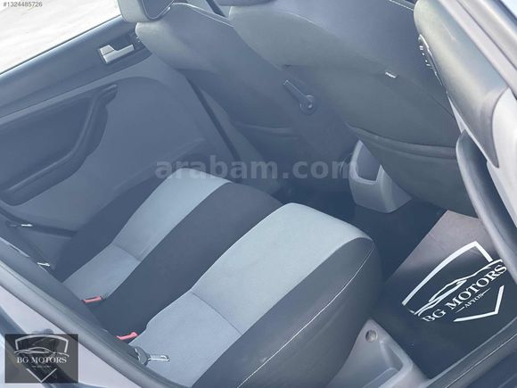 2011 FORD FOCUS 1.6 TDCİ 110 LUK HATASIZ İL EL İLK PLAKA DOLU