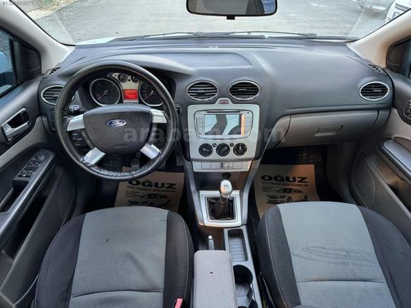 OĞUZ ' DAN DÜŞÜK KM FORD FOCUS COLLECTİON FOCUS CAM GİBİ