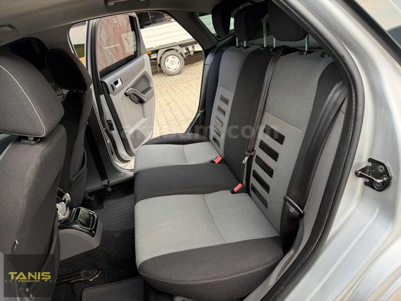 2011 / FOCUS / COLLECTİON / DEĞİŞENSİZ 110 hp FIRSAT ARACI !!!