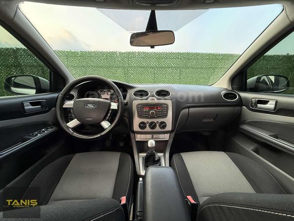 2011 / FOCUS / COLLECTİON / DEĞİŞENSİZ 110 hp FIRSAT ARACI !!!