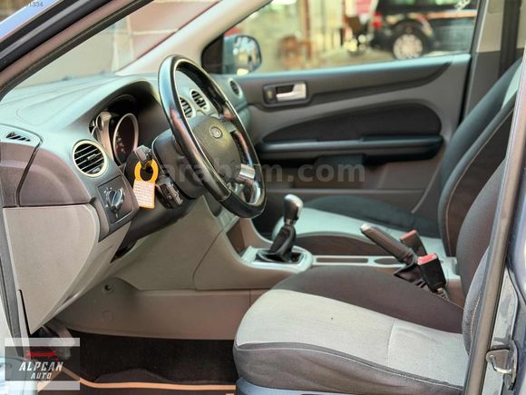 ALPCAN AUTO'DAN FORD FOCUS 1.6 COLLECTİON