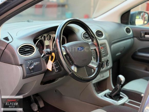 ALPCAN AUTO'DAN FORD FOCUS 1.6 COLLECTİON