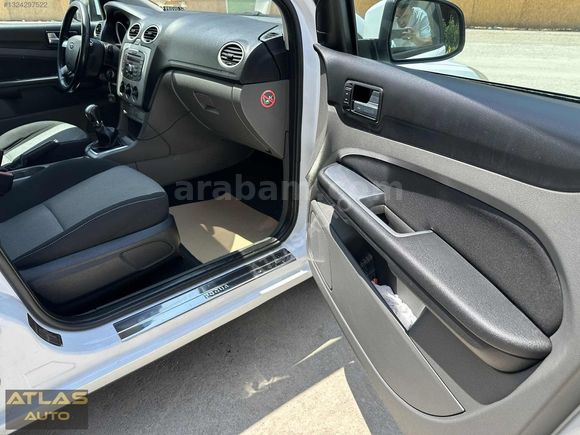 ATLAS AUTO/ 2011 FORD FOCUS 1.6 TDCI 110LUK