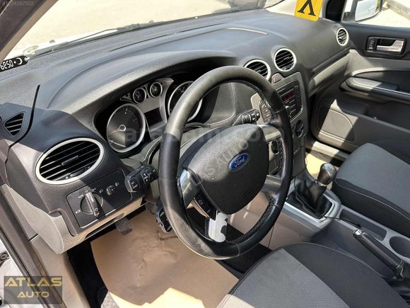 ATLAS AUTO/ 2011 FORD FOCUS 1.6 TDCI 110LUK