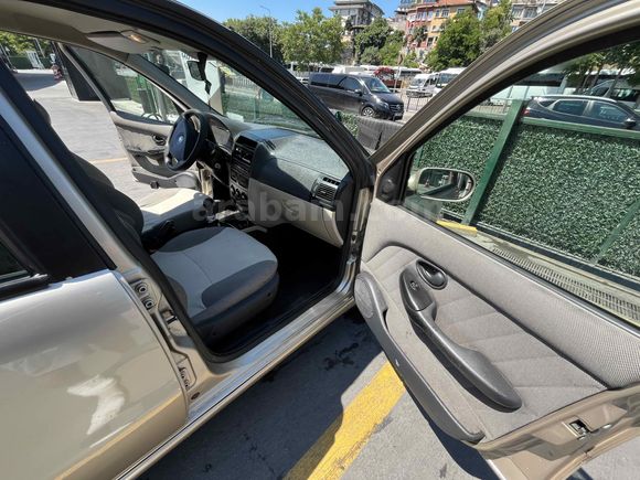 Sahibinden Fiat Albea Sole 1.3 Multijet Active 2010 Model 