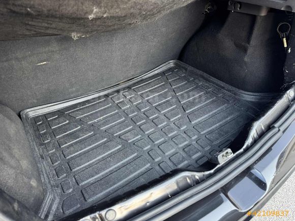 2012 MODEL 1.2 16 V ABS'Lİ HATASIZZ DEĞİŞENSİZ 181 BİN KM'DE