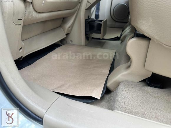 2010 MODEL 94.000 KİLOMETREDE HATASIZ 7 KİŞİLİK FULL PAKET