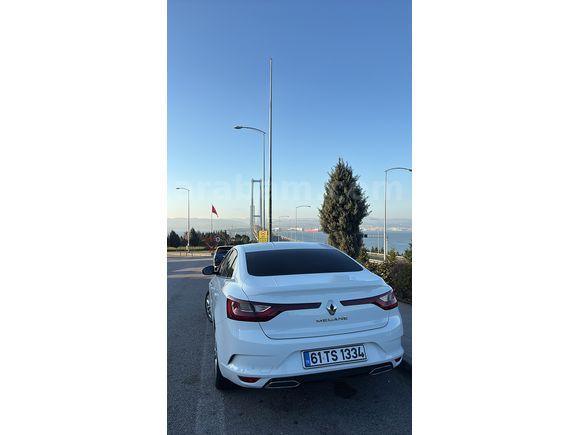 Özel Plakalı Memurdan Temiz Değişensiz 