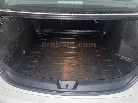 Özel Plakalı Memurdan Temiz Değişensiz 
