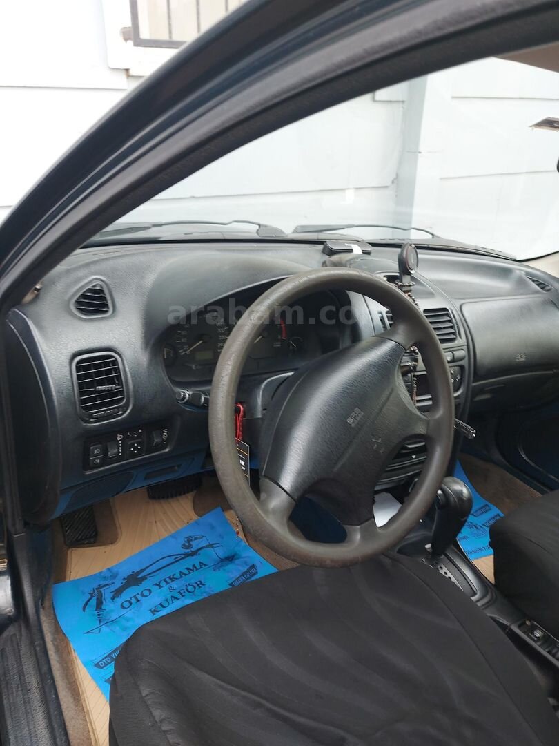 Sahibinden Mitsubishi Carisma 1.8 GDI Elegance 2000 Model Kocaeli 213.000 km Siyah 4