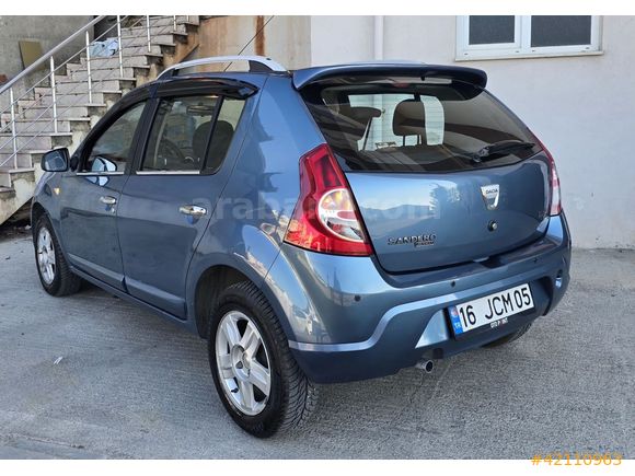 49 BİNDE EMSALSİZ KİLOMETRE KLİMALI DOLU PAKET SANDERO