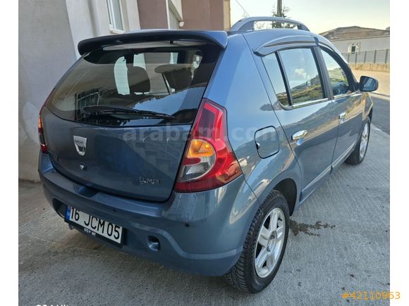 49 BİNDE EMSALSİZ KİLOMETRE KLİMALI DOLU PAKET SANDERO