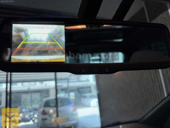 AKGÜL AUTO TEMİZ BAKIMLIDIR CAM TAVANLIDIR BOYASIZ