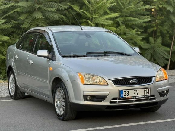 İLK ELDEN KALEM GİBİ FOCUS 1.6 TDCİ GHİA