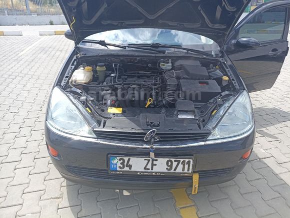 Sahibinden Ford Focus 1.6 Ghia 2001 Model  sanruflu