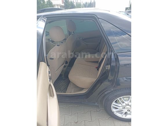 Sahibinden Ford Focus 1.6 Ghia 2001 Model  sanruflu