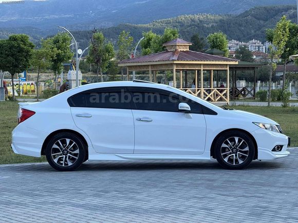 2015 HONDA CİVİC ECO EXECUTIVE BOYASIZ DEĞİŞENSİZ FAB. LPG