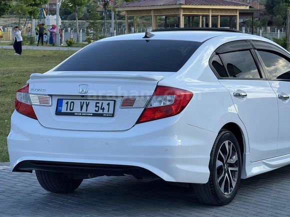 2015 HONDA CİVİC ECO EXECUTIVE BOYASIZ DEĞİŞENSİZ FAB. LPG