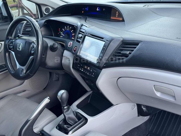 2015 HONDA CİVİC ECO EXECUTIVE BOYASIZ DEĞİŞENSİZ FAB. LPG