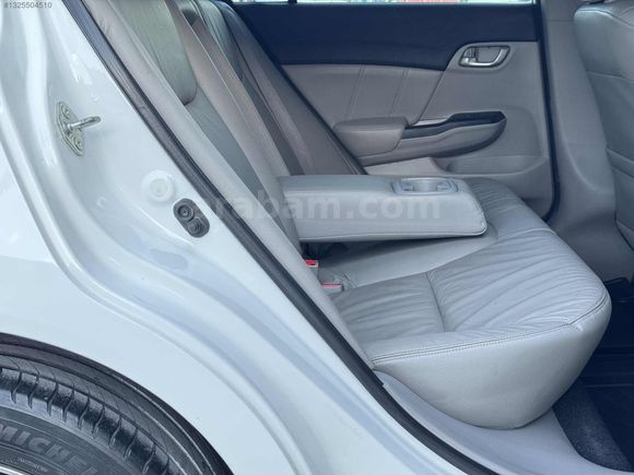 2015 HONDA CİVİC ECO EXECUTIVE BOYASIZ DEĞİŞENSİZ FAB. LPG