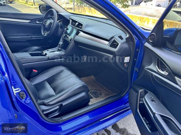 2017 HONDA CİVİC 1.6iVTEC ECO EXECUTİVE FULL DERİ SUNROF UZAY'DA