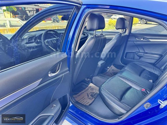 2017 HONDA CİVİC 1.6iVTEC ECO EXECUTİVE FULL DERİ SUNROF UZAY'DA